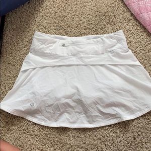 Size 4 Lululemon white skirt!